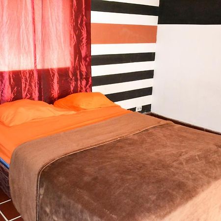 Bed and Breakfast 4 Grados Hostal Gwatemala Zewnętrze zdjęcie