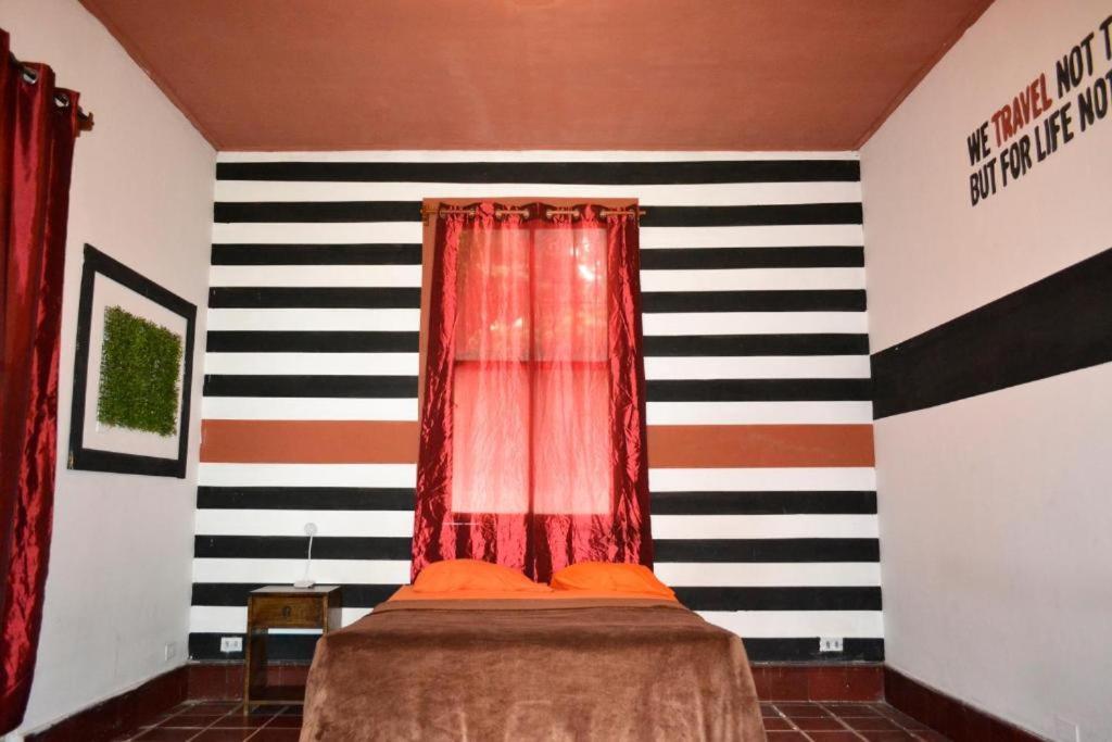 Bed and Breakfast 4 Grados Hostal Gwatemala Zewnętrze zdjęcie